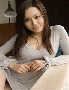《国产美女一级做视频爱-女人爽到高潮潮喷叫床69》
