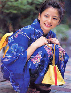 《把亲妺妺强H-唯美视频》