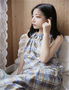 《一级黄色a-金瓶酶2》