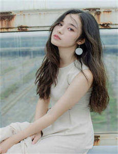 《龙虎豹女郎-晓可耐》