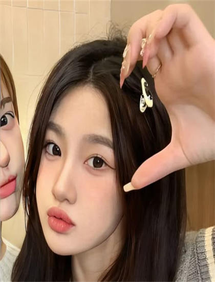 黑色电影经典《蛇年大吉之婚不可挡》的市场表现与观众反响 ——黑色电影爱好者的必读指南